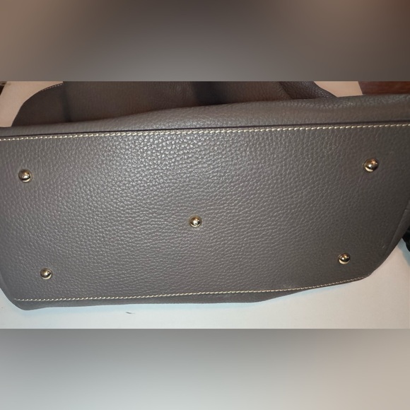 [Dooney & Bourke] Gray Pebble Grain Leather Barlow Satchel - Picture 5 of 13